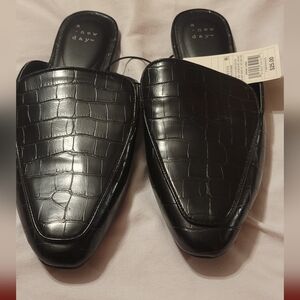 A New Day slip-on loafers NWT size 6.5